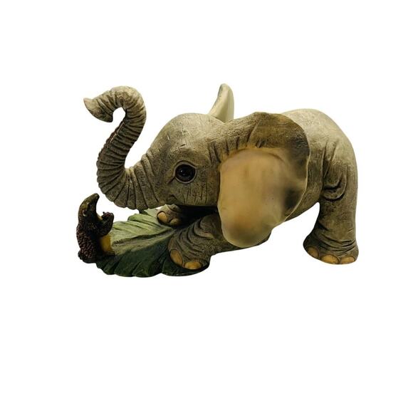 Tuskers Baby Elephant playing with Friend Figurine Sloth Large Ears Vintage - Picture 6 of 11